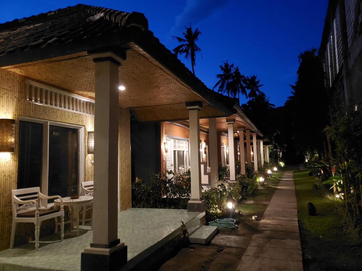 Utama Villas Beach Front Candidasa Zewnętrze zdjęcie